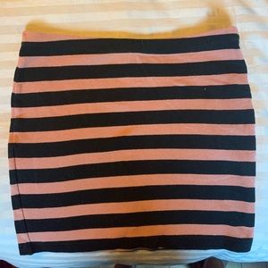 Forever 21 Black and Pink stripped mini skirt